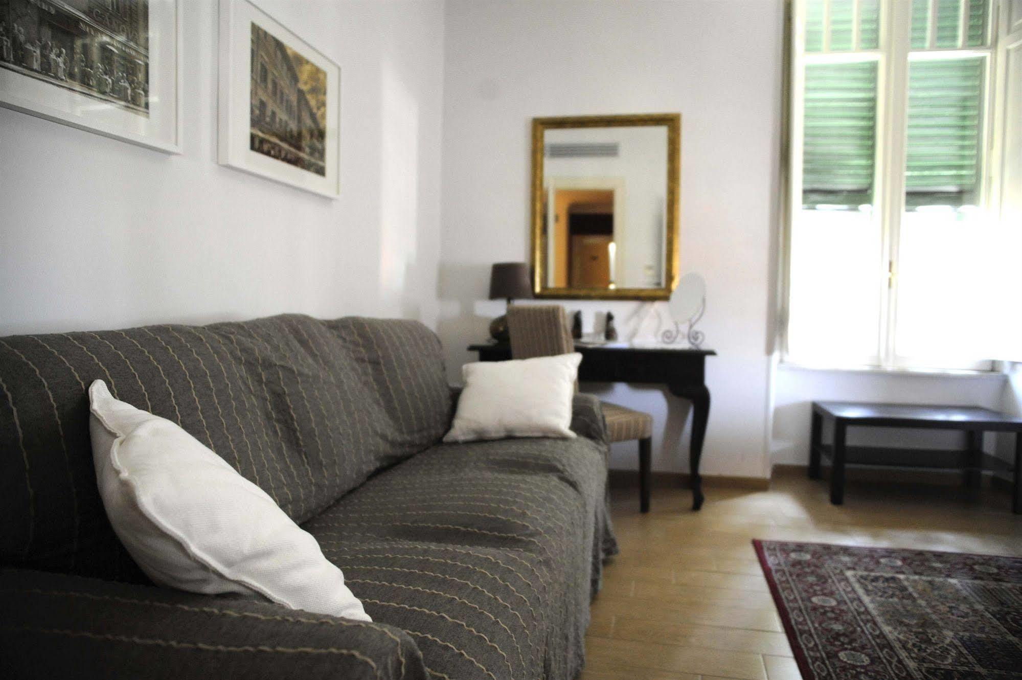 Pigneto Luxury Rooms Рим Екстер'єр фото