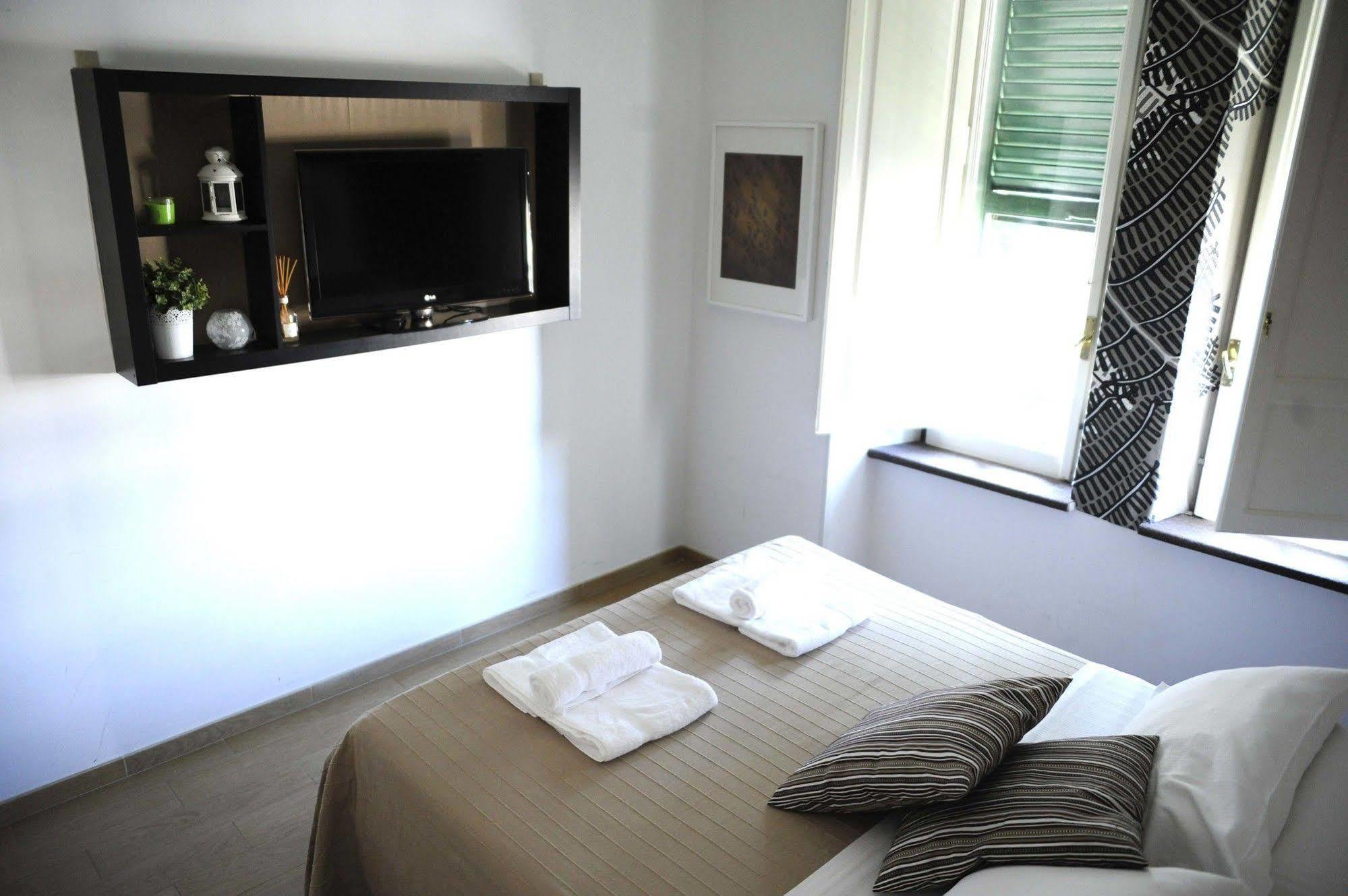 Pigneto Luxury Rooms Рим Екстер'єр фото