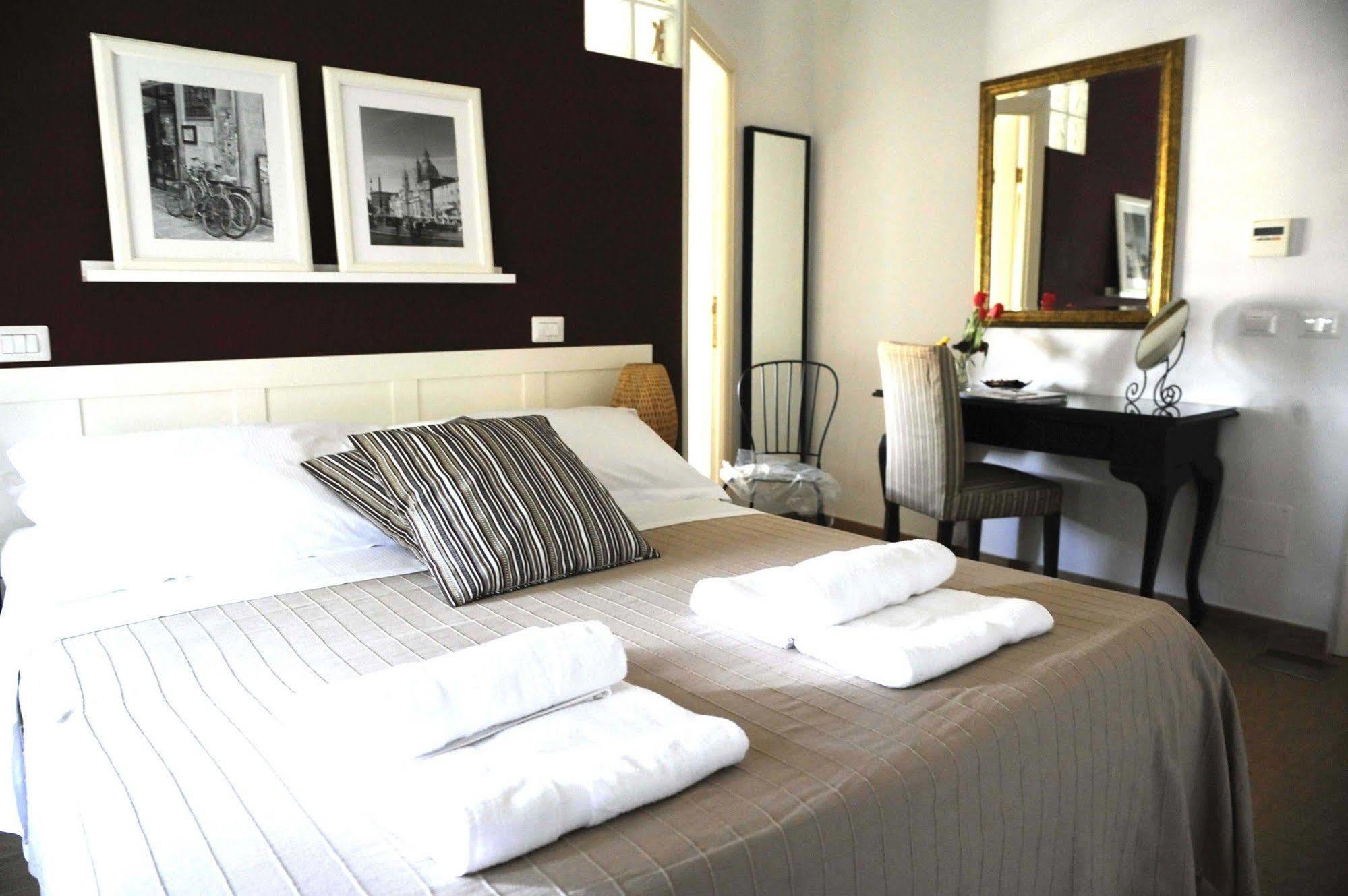 Pigneto Luxury Rooms Рим Екстер'єр фото